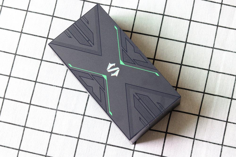 售价3999元黑鲨4 Pro值得买吗？不吹不黑说说使用感受