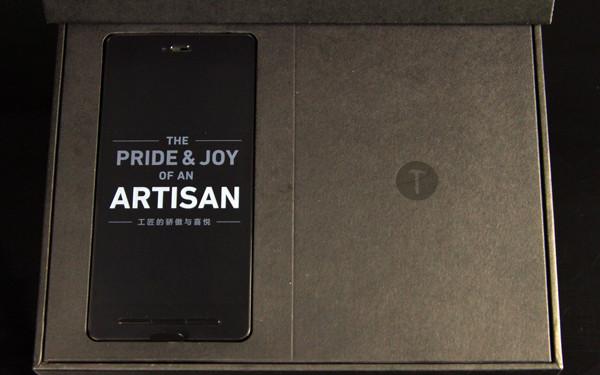 锤子做得最像!那些致敬iPhone 4的手机