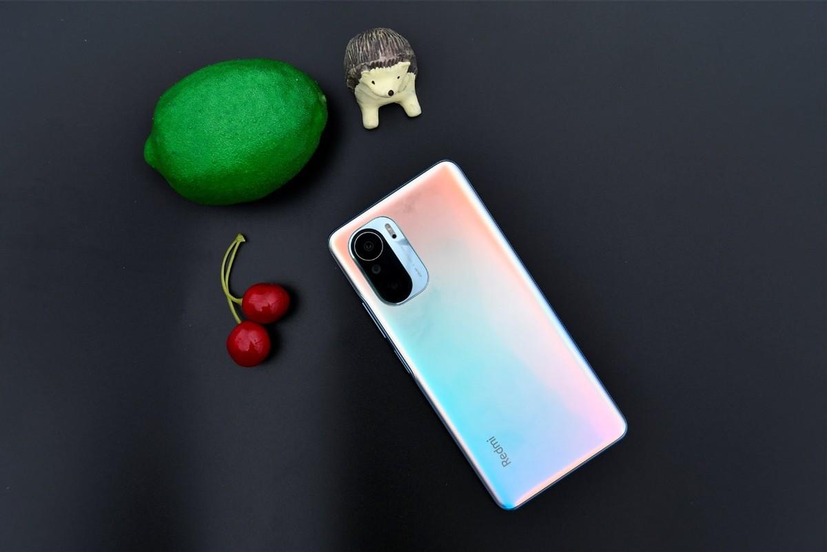 骁龙870+120Hz三星E4屏+4520mAh，跌至1799元，售价更亲民