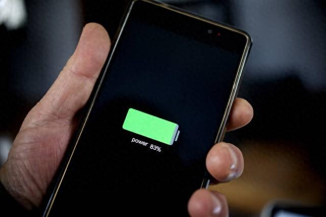 手机来电不想接？按一下这个键，不用关机，号码打不通还不被发现