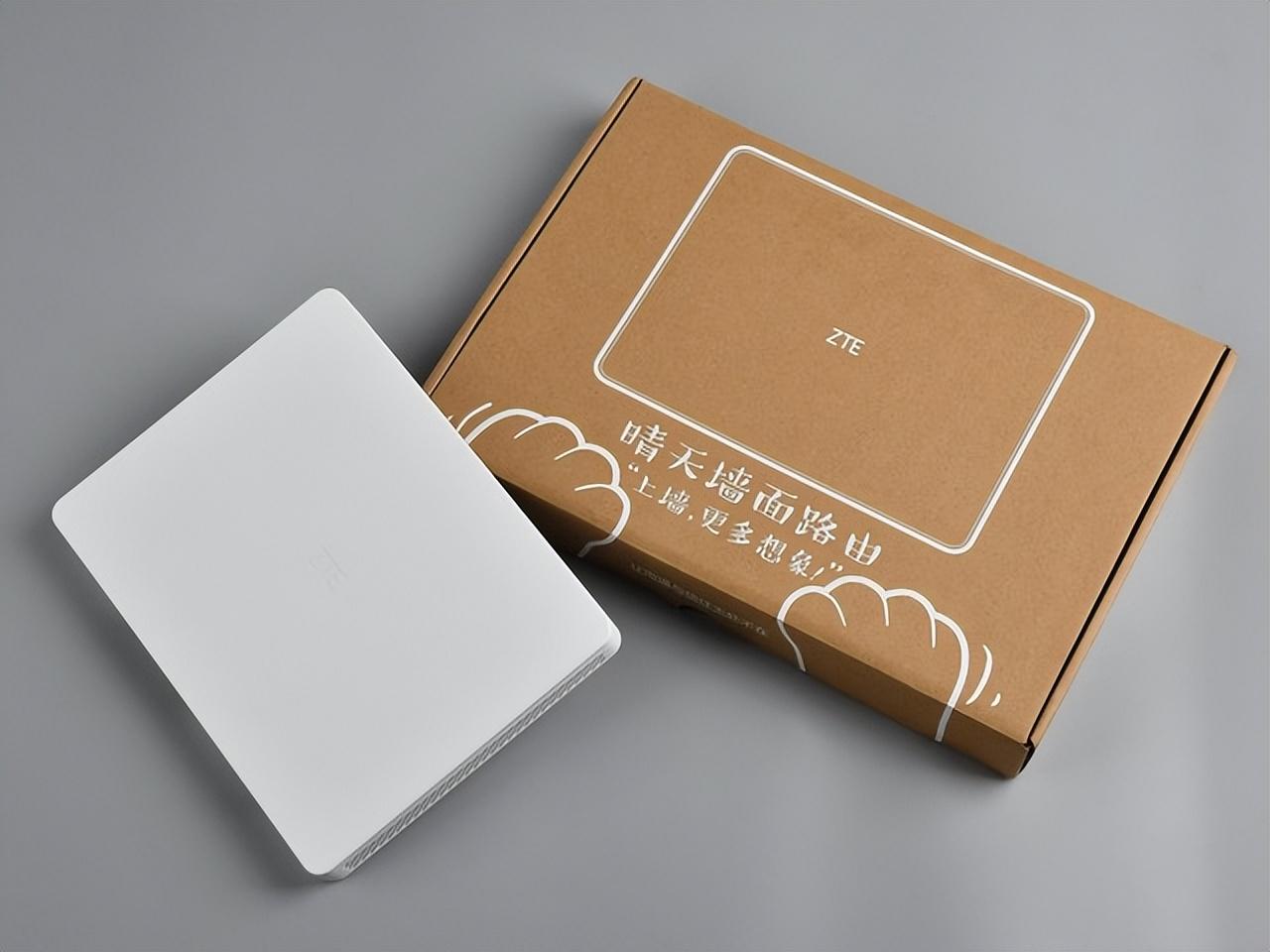 中兴晴天墙面路由器全面评测:一贴上墙凌乱桌面拯救者