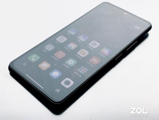 Redmi K40评测：1999元起，焊上"旗舰机之门"