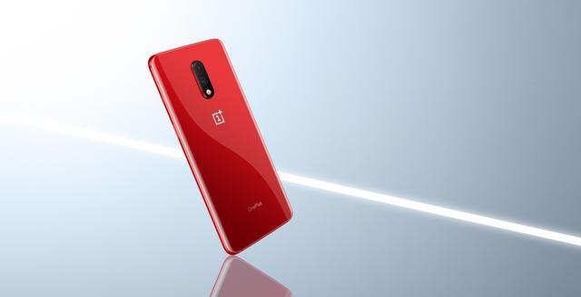 一加7/一加7 Pro两款手机有何区别?究竟该如何选择?