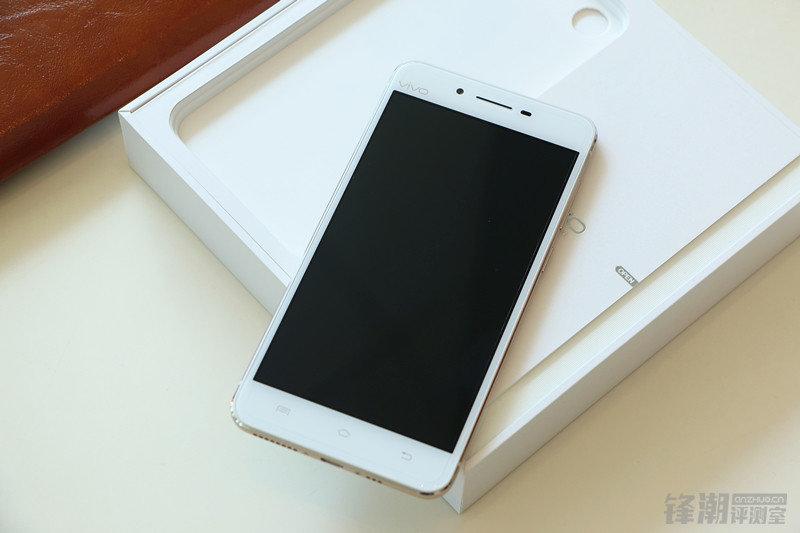 一部手机就够了，双卡双待机型精选