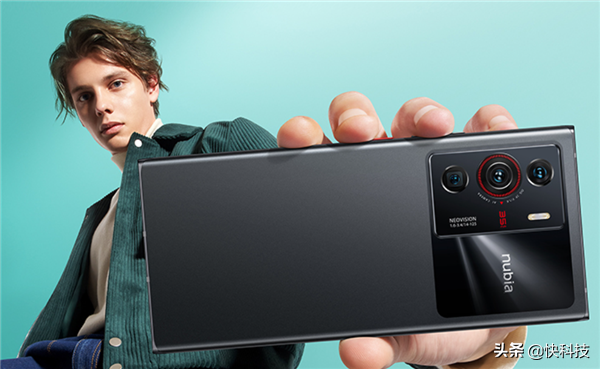 2022旗舰机定制差异化体验 骁龙8实力占位：Z40 Pro先玩明白了