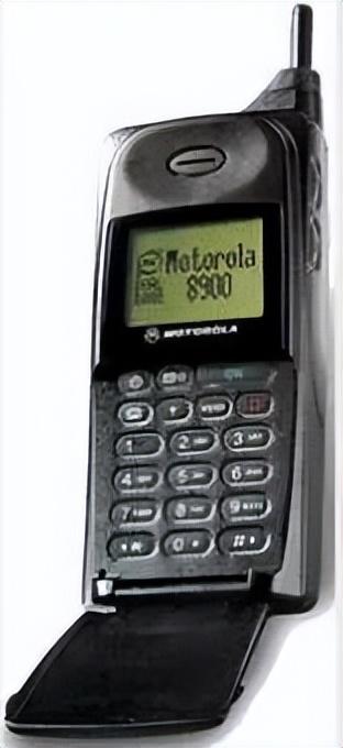 世界经典手机回顾第一款“翻盖手机”摩托罗拉8900
