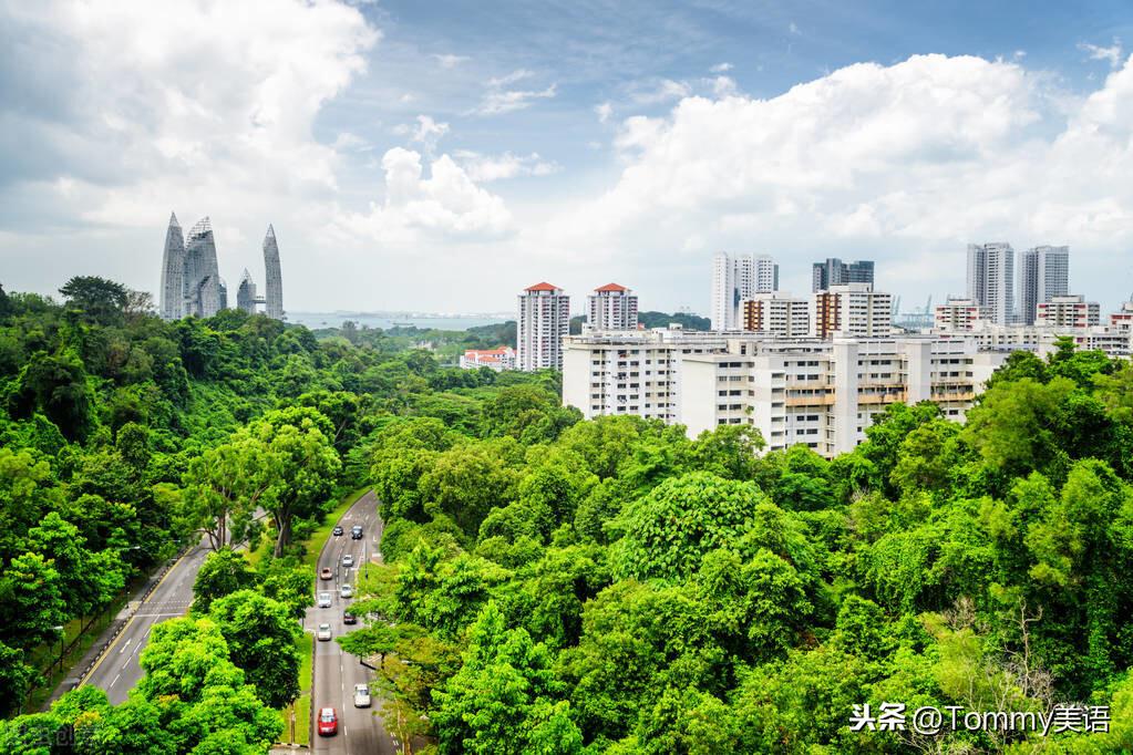 每天记一个单词(第3399)incorporate