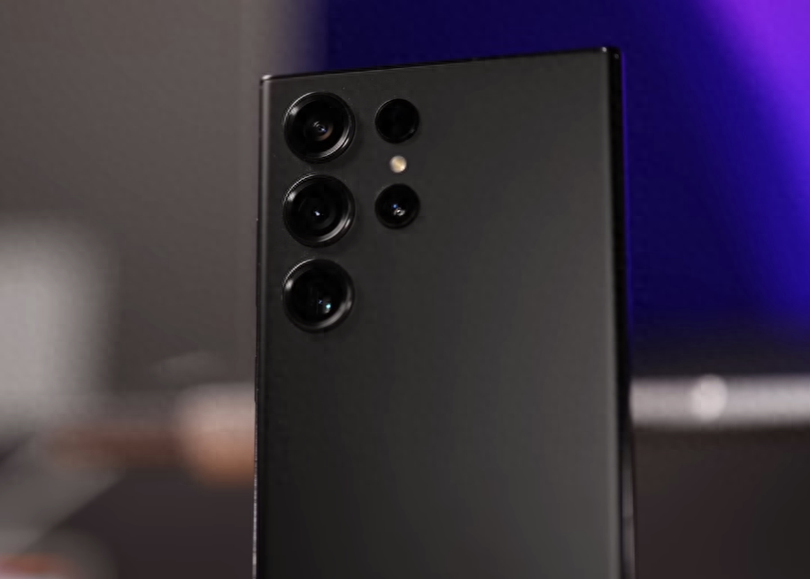 618花7000多买三星S23UItra，重度使用后，四大体验感叹钱花得值