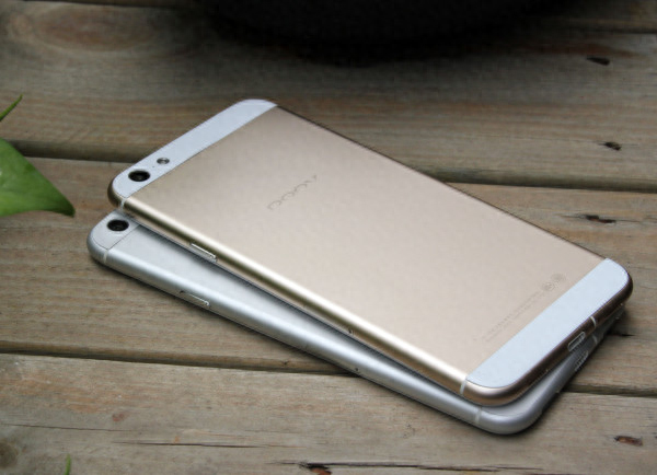 曾是第一女性手机,为何突然之间消失了?