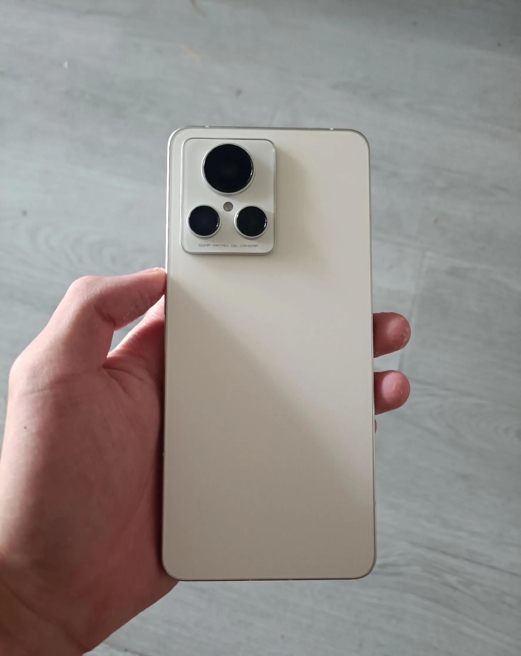 真我手机怎么样？