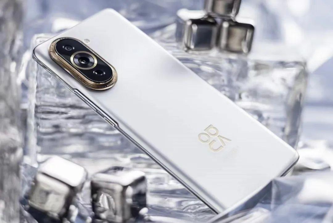 2000多就可以买到的一款华为超薄手机,自拍和颜值都是优势