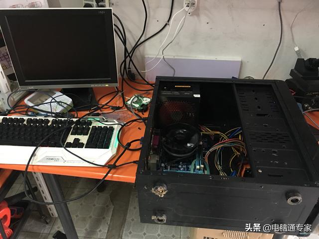 台式电脑开机黑屏怎么解决（电脑黑屏进入安全模式后怎么办）
