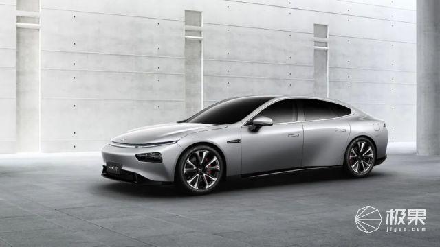 叫板特斯拉Model 3!小鹏发布新款电动轿跑P7,续航706公里