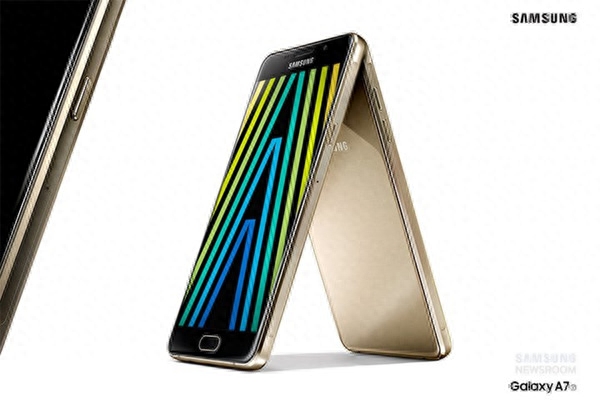 Galaxy A7(2017)曝光:金属+玻璃,支持IP68防护