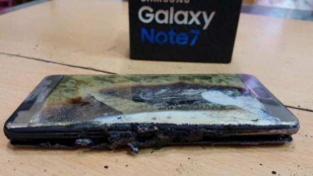 三星内部人士透露Note 7爆炸原因:跟电池设计有关?