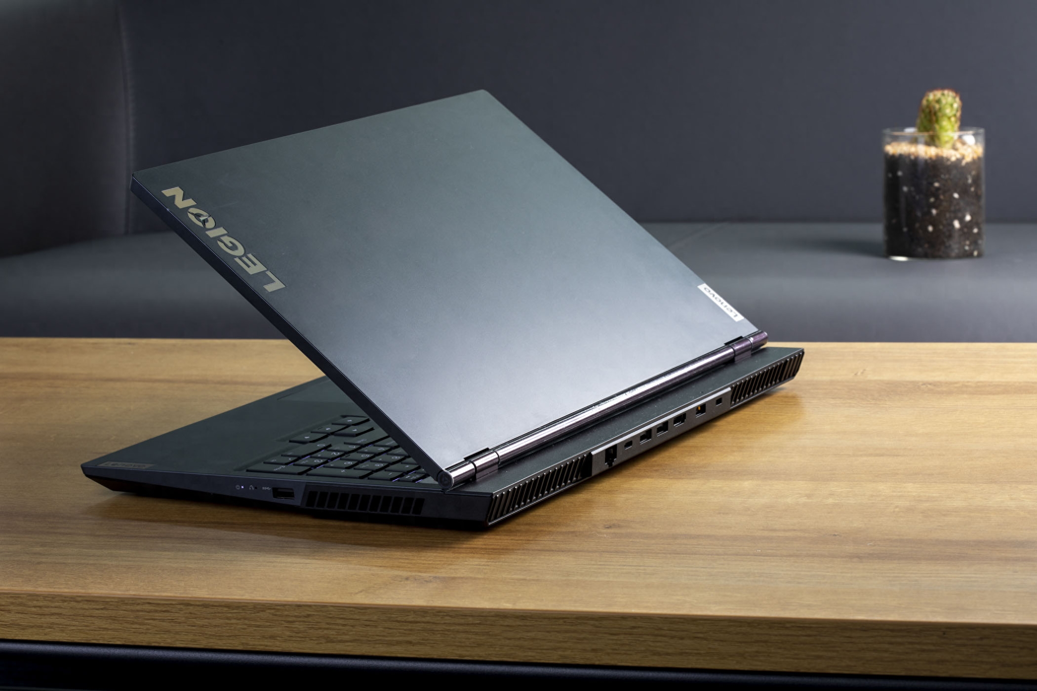 陷入窘境的十代酷睿，2020款拯救者Y7000却依然值得购买