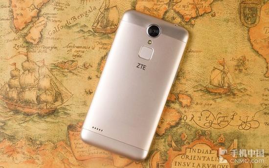 金属指纹全网通990元 中兴小鲜3评测