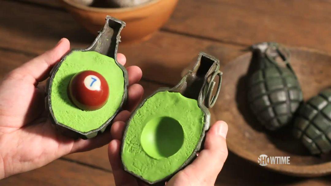 “血腥牛油果”,每一口都有黑帮的杀戮血腥