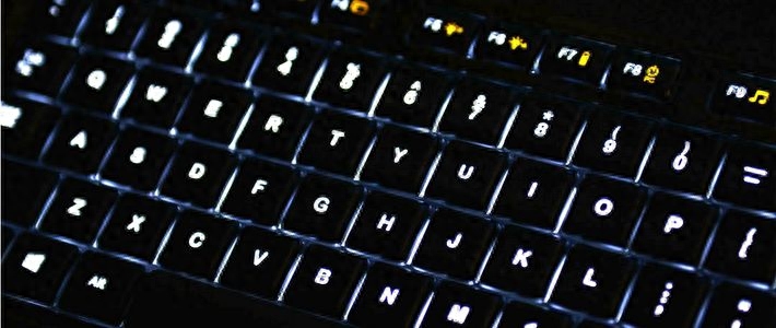 二爷玩外设 篇二:我们需要一款无线的背光键盘-----罗技K800键盘评测
