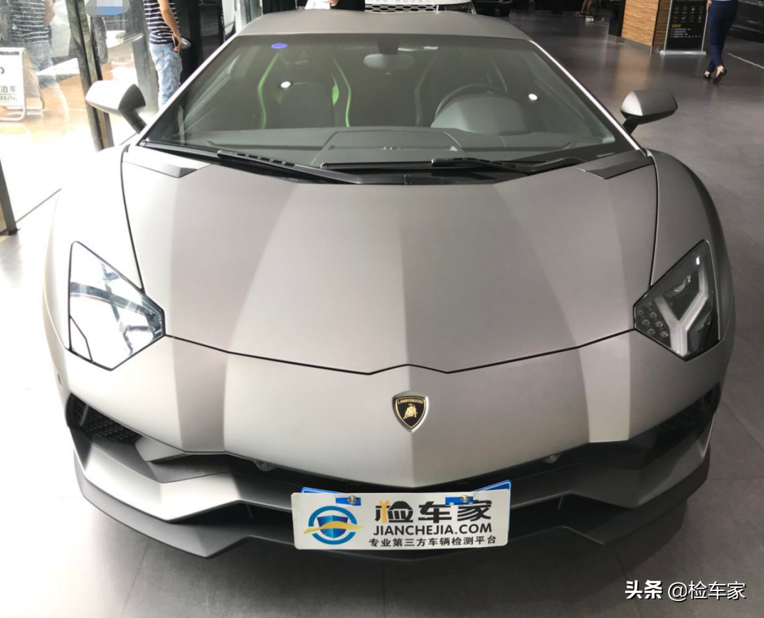 开一万公里亏了近三百万!花430万买这辆兰博基尼大牛有多香?