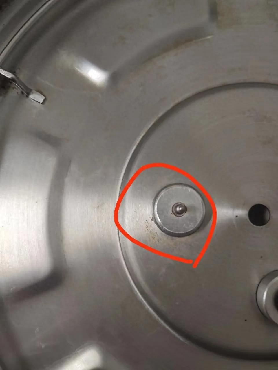 苏泊尔电压力锅拆解维修，解决E0和E2问题，面板不灵敏更换开关