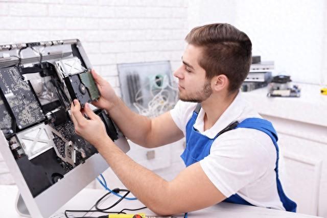 笔记本电脑维修上门附近