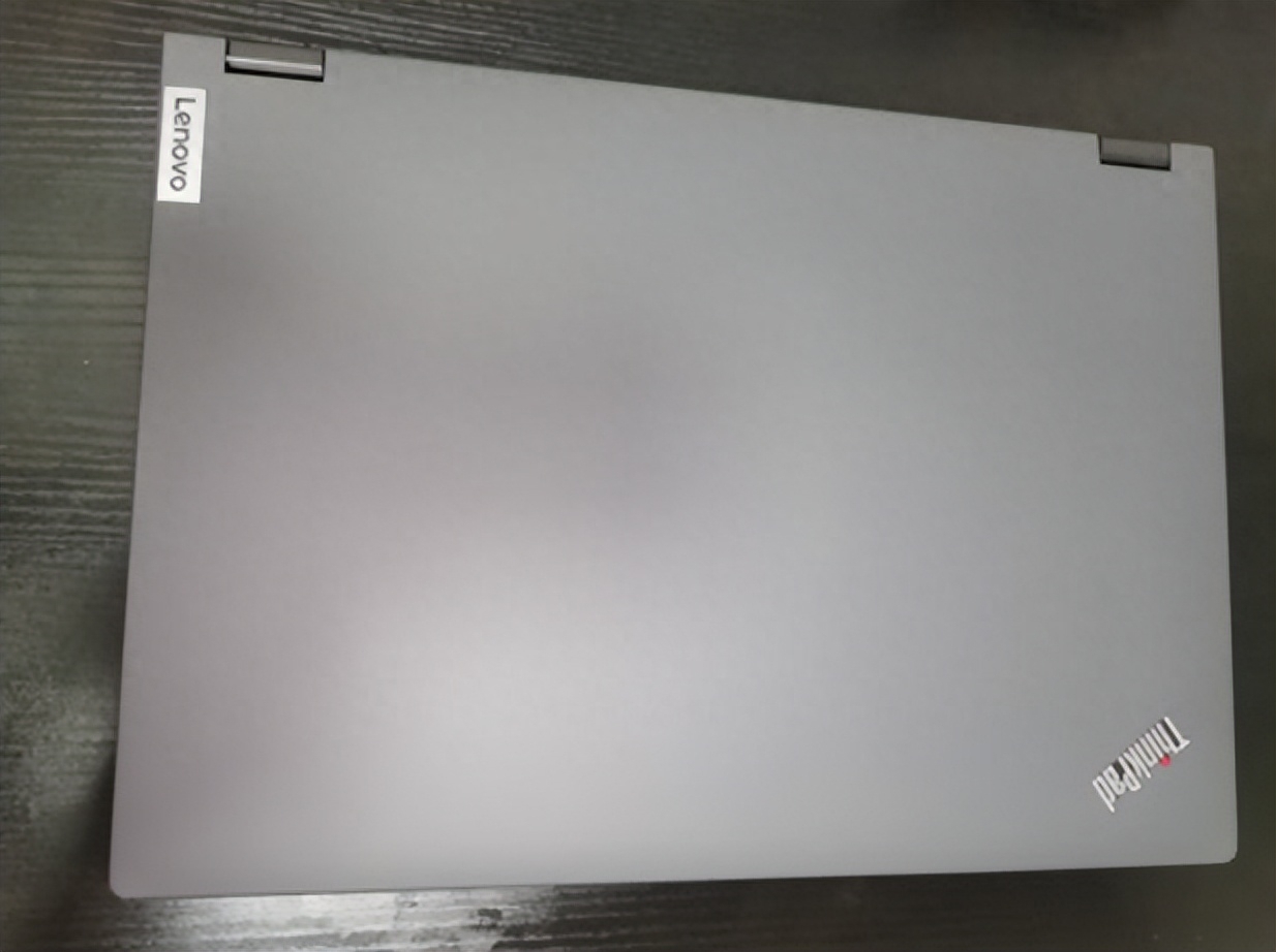 搭载i7-13700H处理器的联想 P16v 2023有什么看点和缺点