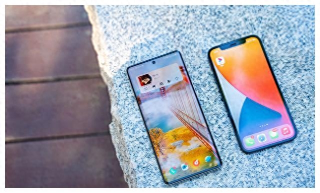 国产系统再创新,OriginOS多个亮点和iOS杠上了