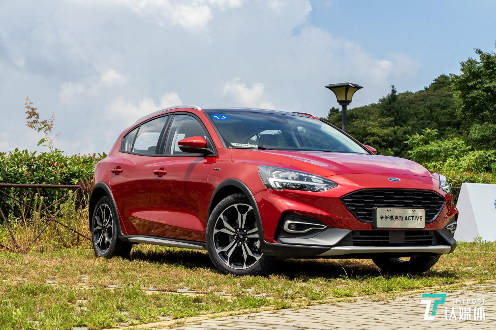 支持免唤醒语音操作，福特福克斯Active试驾