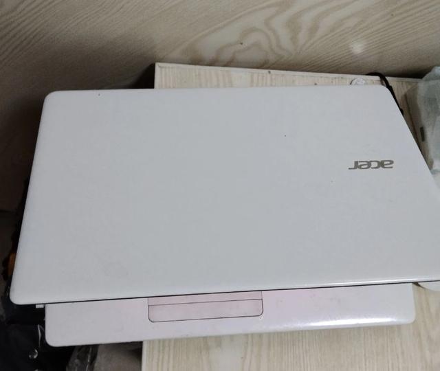 宏基470g如何安装win10系统（宏基怎么进pe）