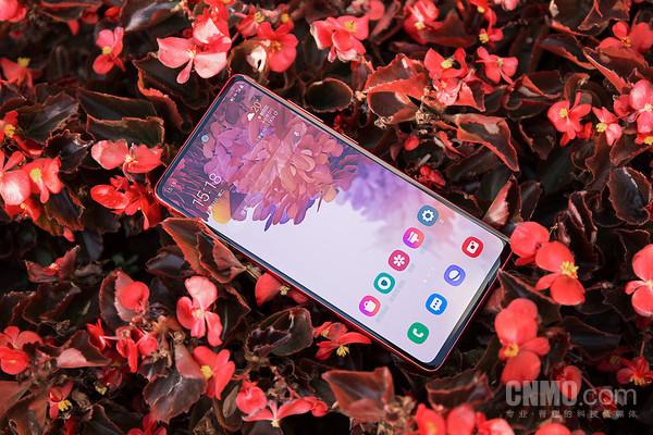 三星Galaxy S20 FE 5G评测：粉丝想要的这次都有了