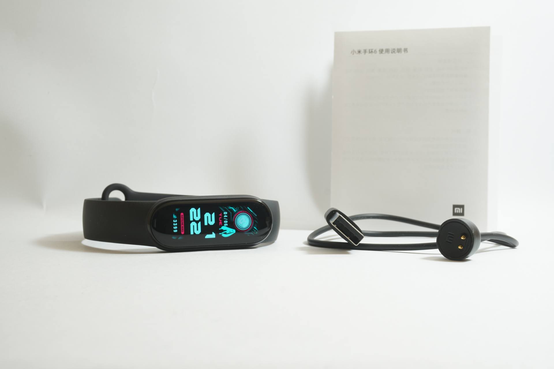 小米手环6评测：最接近上限的一款智能手环，但依旧只是智能手环