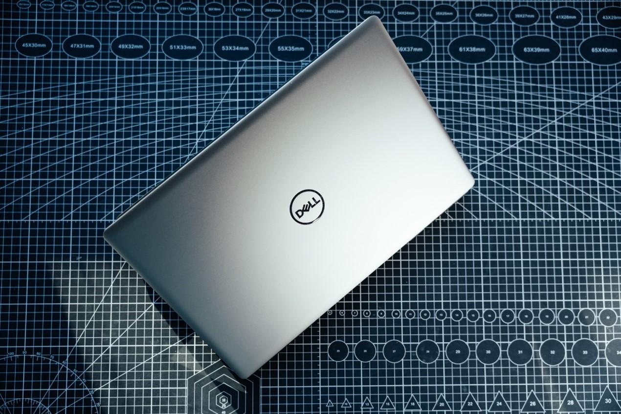 戴尔Precision 7560移动工作站评测:配置登封造极,噪音静若处子