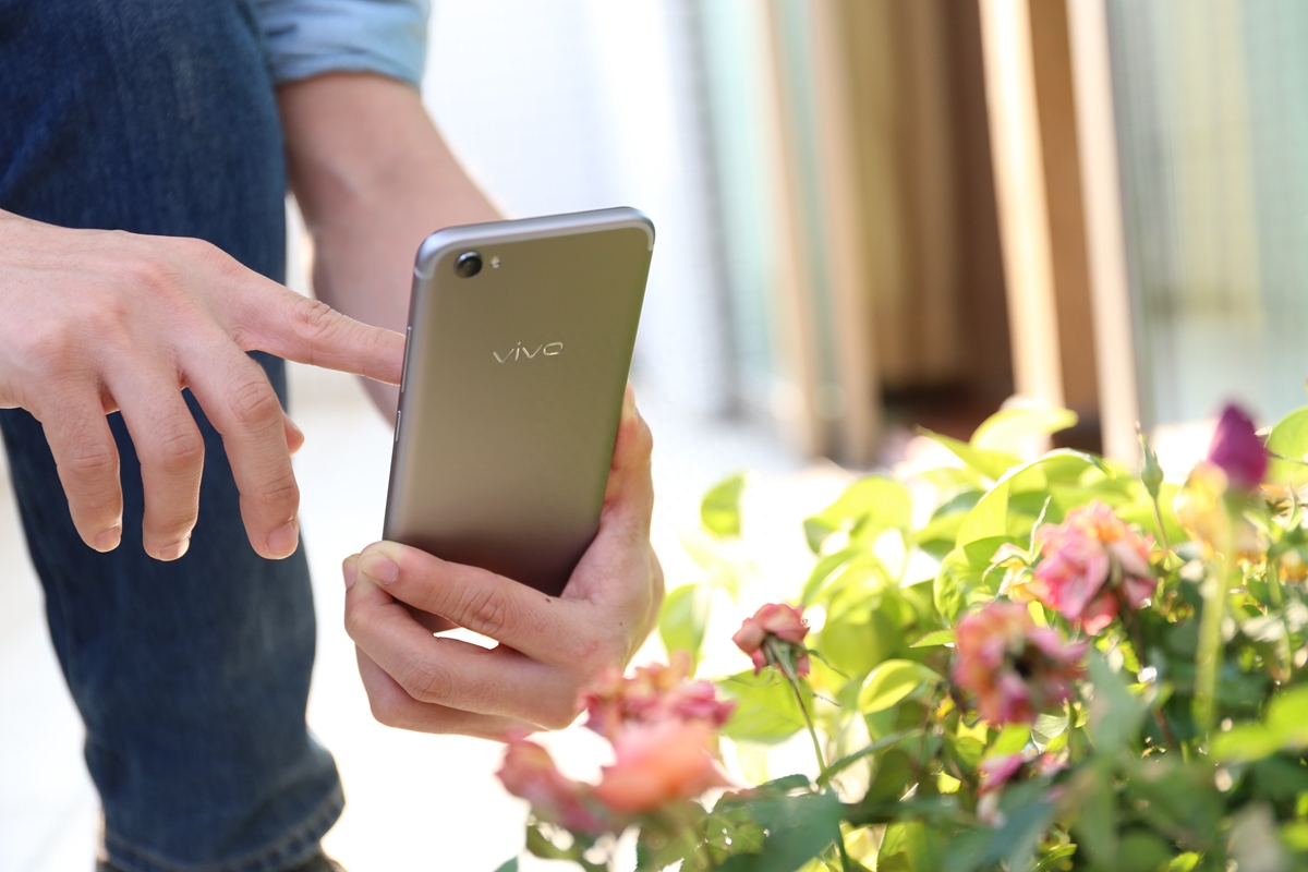 vivo X9深度体验：完美颜值+前置2000W太逆天！