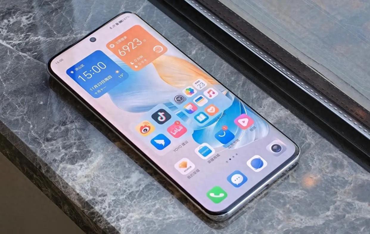 买性价比高的新款荣耀手机,强烈建议这两款,其中一款仅售2499元