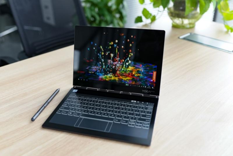 创造新选择，全球最轻薄的双屏触控变形本 YOGA Book 2体验评测