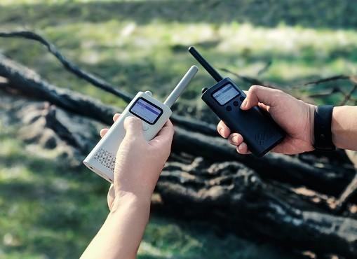 对讲机的功能看上去都一样,为啥价格相差那么多