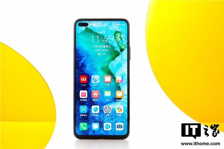 荣耀V30 PRO 5G+云电脑体验:我居然能在手机上玩心爱的PC游戏了