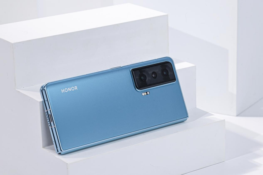 轻薄长续航，全面旗舰体验 荣耀Magic Vs评测