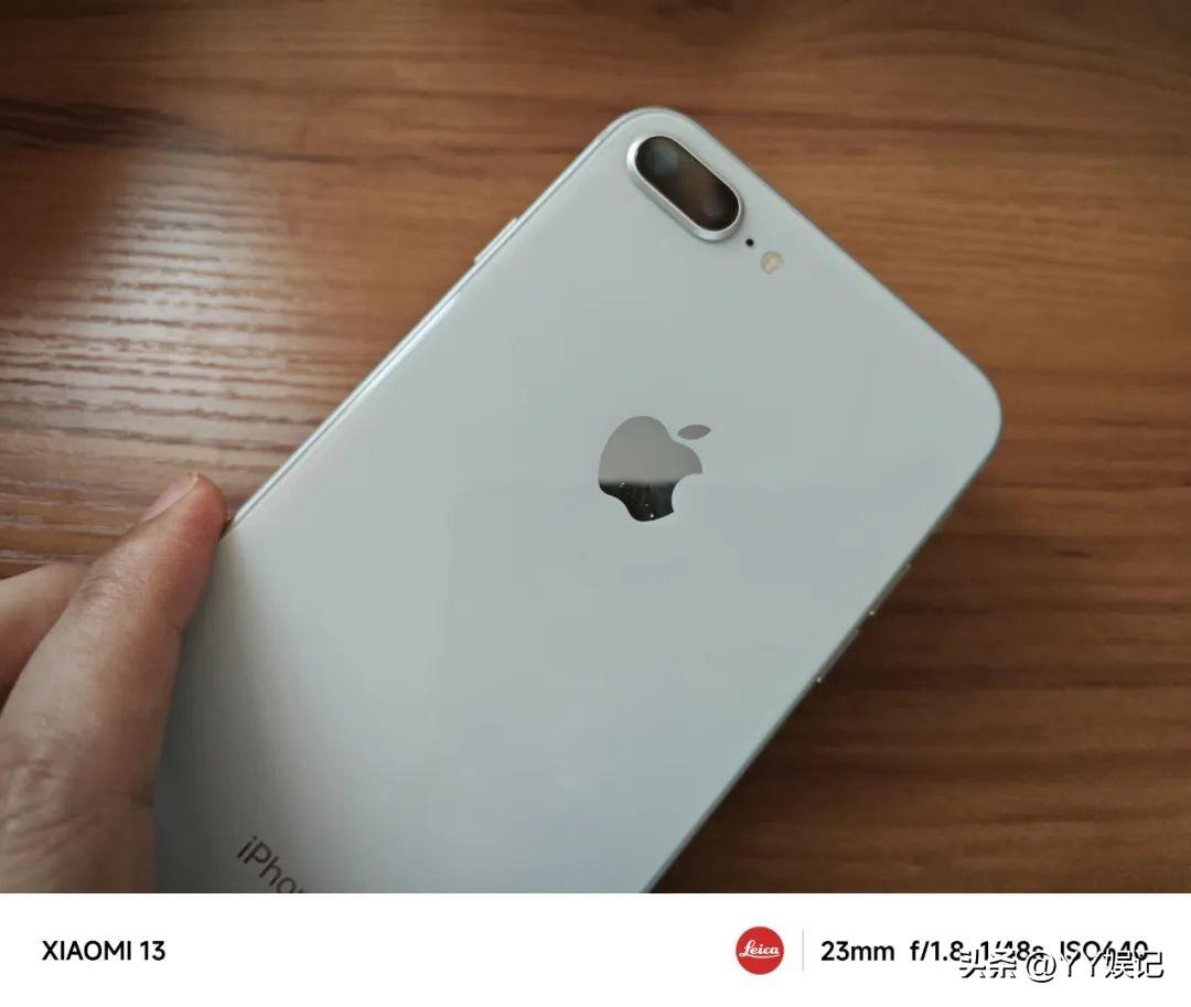 iPhone8Plus上市近6年,你还在用吗?有换iPhone14Plus的打算吗?
