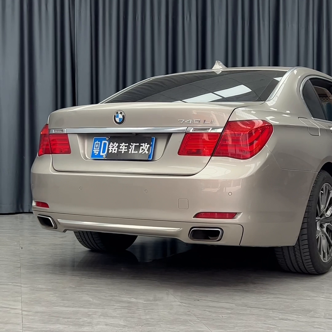 10年前的老7系升级成22款740,低预算高颜值的升级...