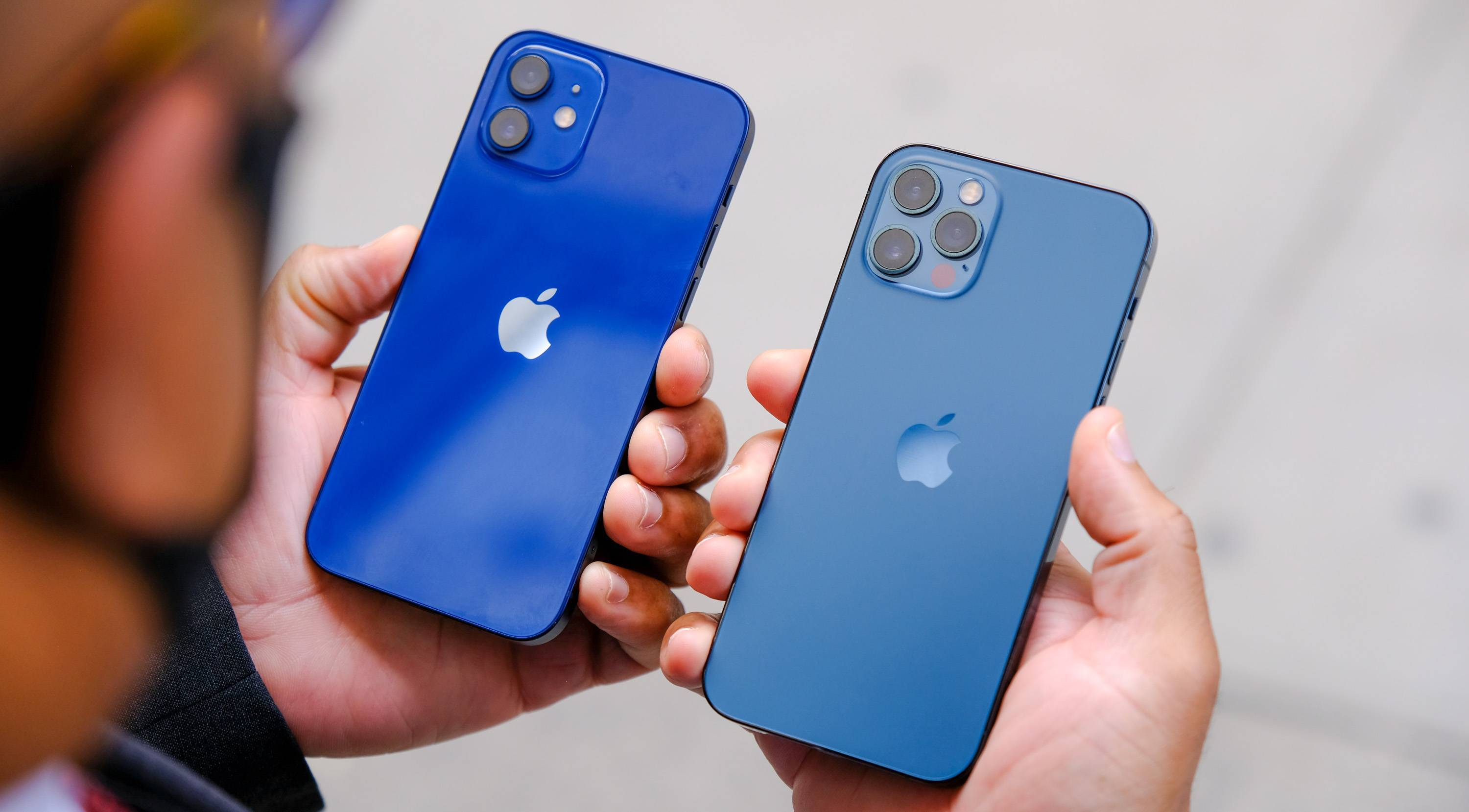 苹果至今发布36款iPhone，只有这三款堪称“封神”，你用过吗？