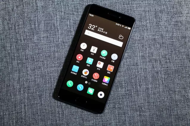 小屏幕大不同!-魅族PRO7拆报告