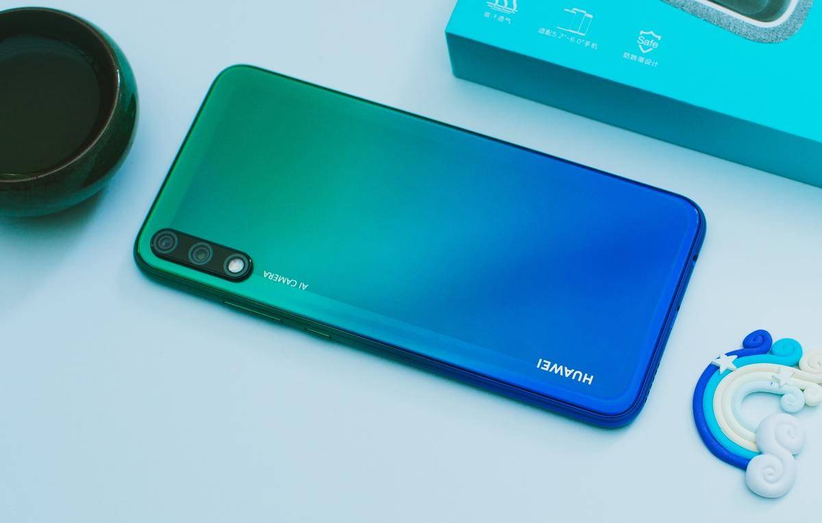 为什么说华为畅享10是最高性价比千元机?实至名归的存在