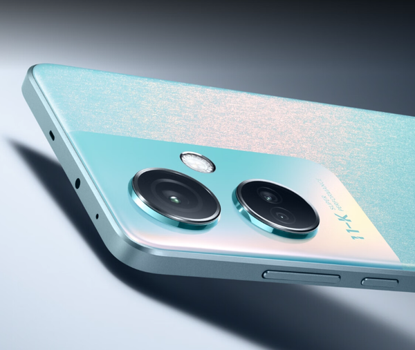 别当火星人买苹果了!今年两千左右的手机一个比一个狠