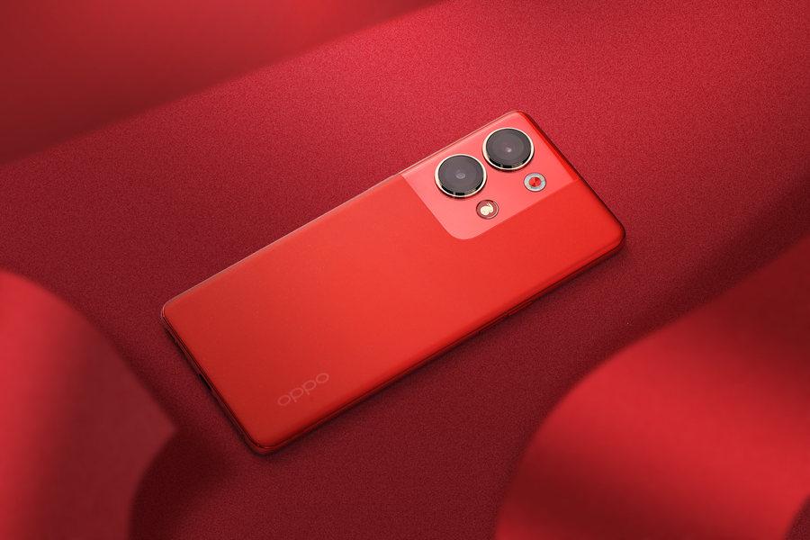 轻薄之余还有超大内存 OPPO Reno9兔年定制红手机评测