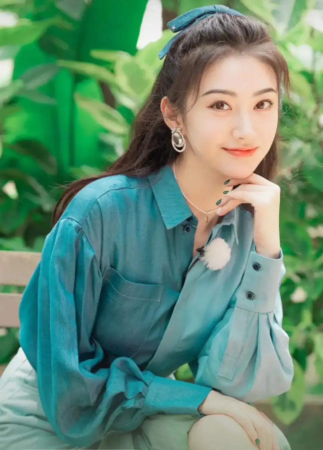 热门词汇confess用法考察