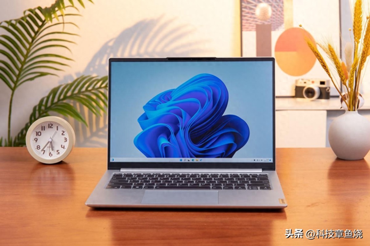 升级12代酷睿i9的小新Pro14是否值得选？体验一轮给你答案