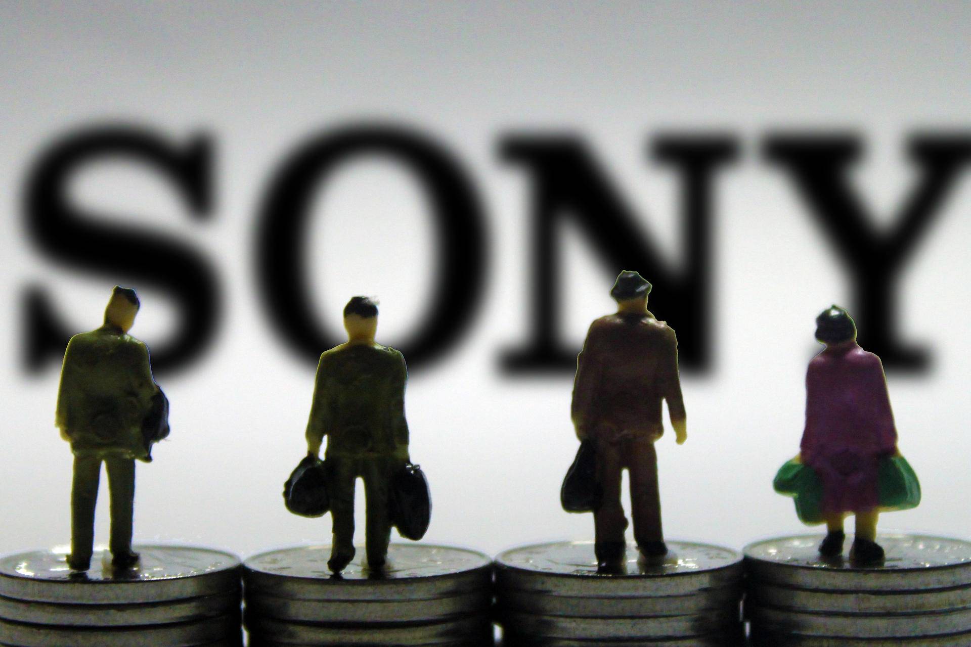 索尼宣布关闭北京工厂，派遣工人被拦门外，正式员工称安置待定