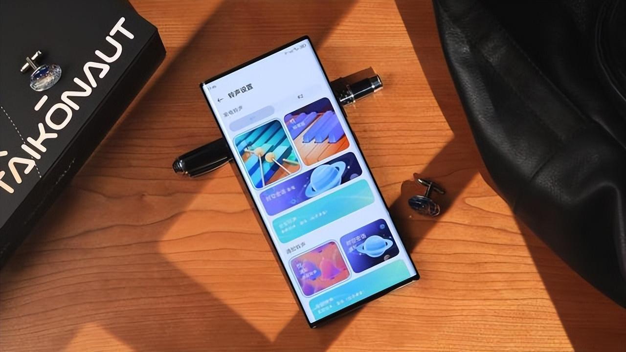 高端机直降1900！1TB+4nm芯片+6400万三摄，中兴良心国产